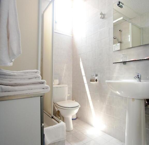 فندق Casa Moho Juan Les Pins