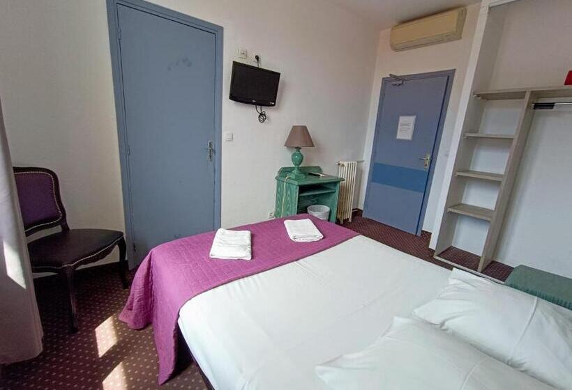 فندق Casa Moho Juan Les Pins