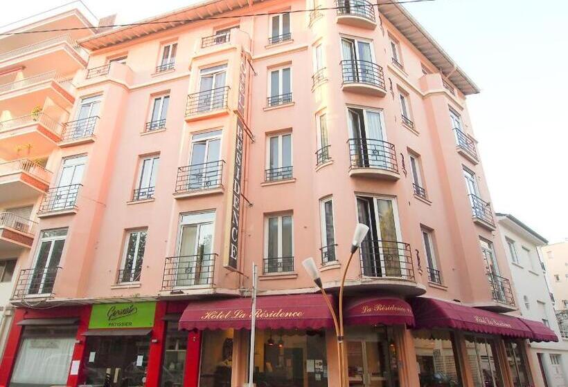 فندق Casa Moho Juan Les Pins