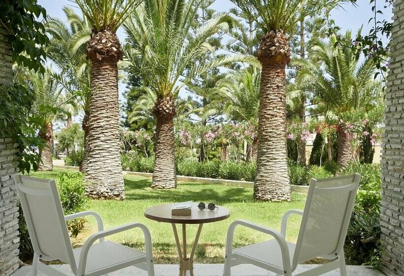 هتل Iberostar Selection Creta Marine