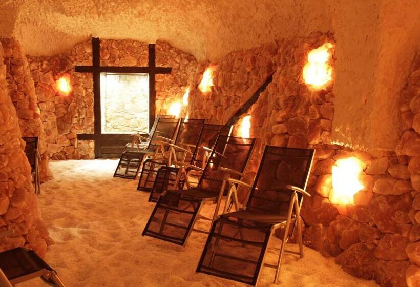 فندق Imperial Inn