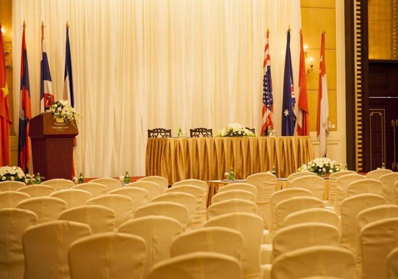 هتل Indochine Palace