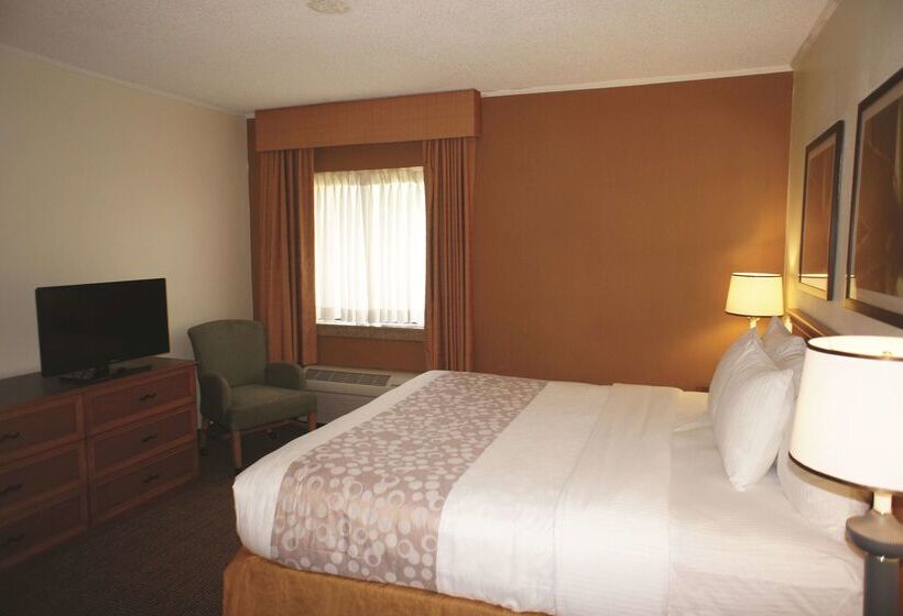 בית מלון כפרי La Quinta By Wyndham Tampa Brandon West