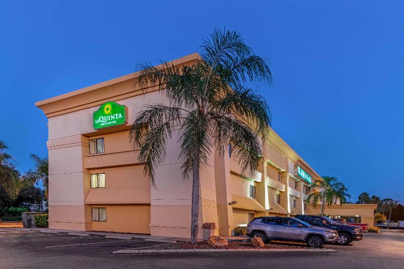 בית מלון כפרי La Quinta By Wyndham Tampa Brandon West