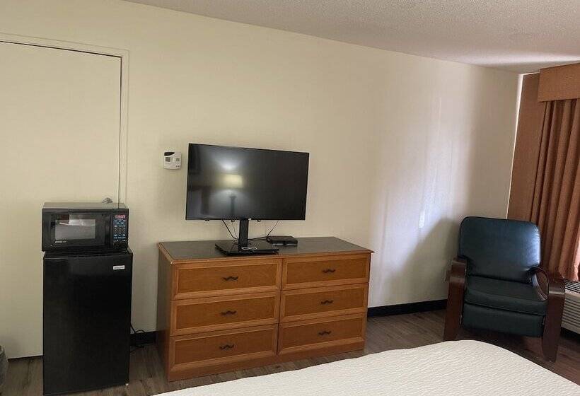 בית מלון כפרי La Quinta By Wyndham Tampa Brandon West