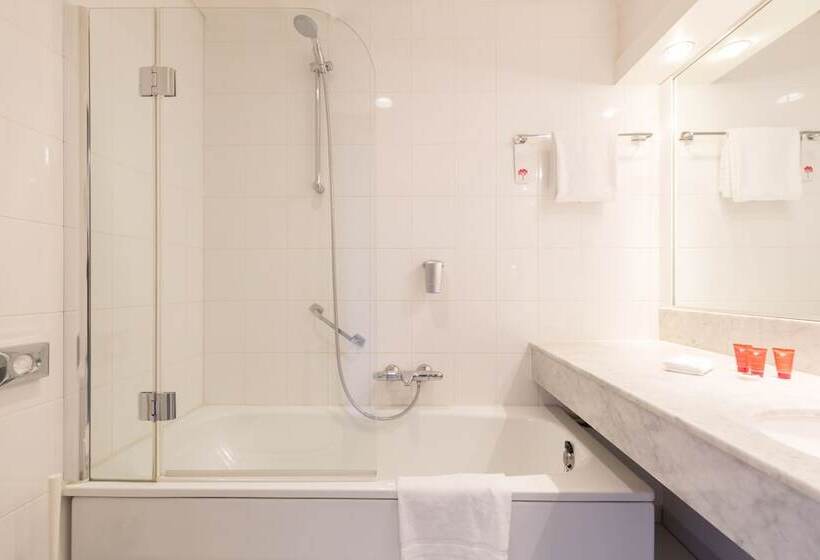 Leonardo Hotel Lelystad City Center