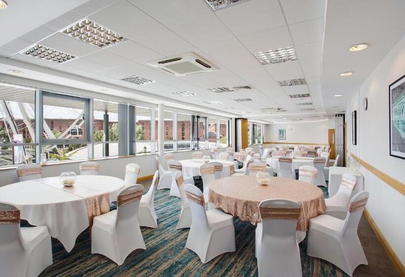 فندق Leonardo Liverpool