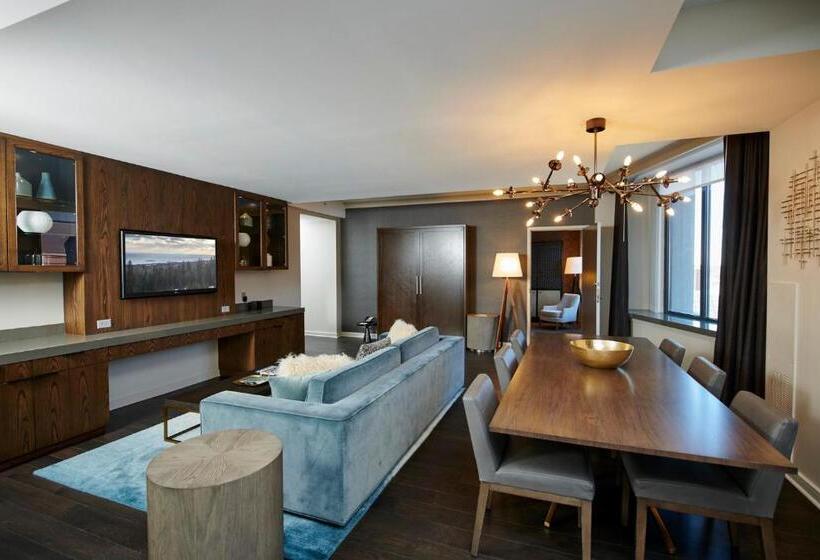 The Lofton Hotel, Tapestry Collection By Hilton