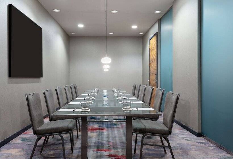 The Lofton Hotel, Tapestry Collection By Hilton