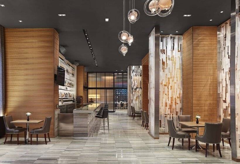 The Lofton Hotel, Tapestry Collection By Hilton