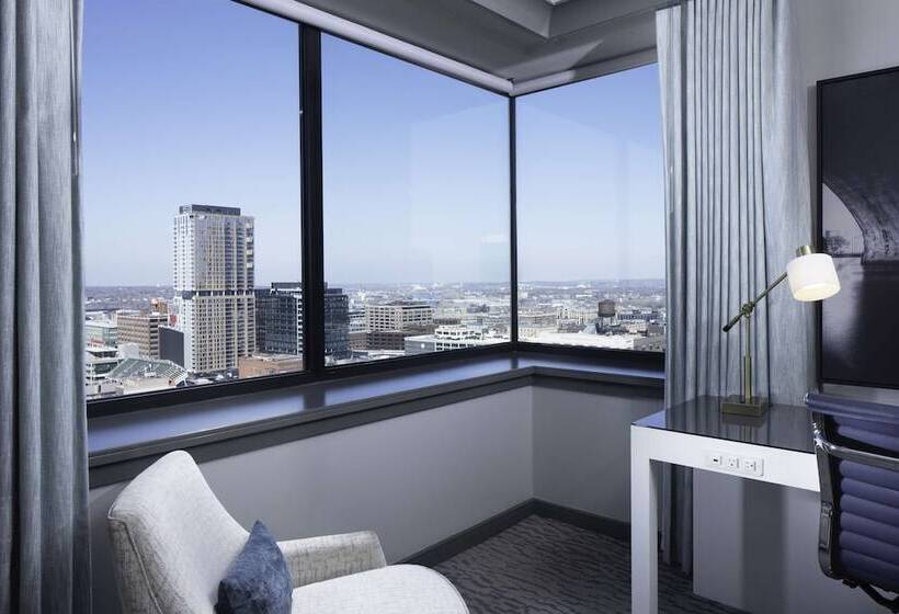 The Lofton Hotel, Tapestry Collection By Hilton