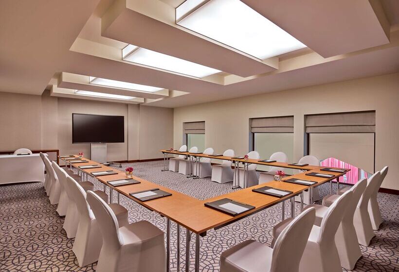 The Heritage Hotel, Autograph Collection