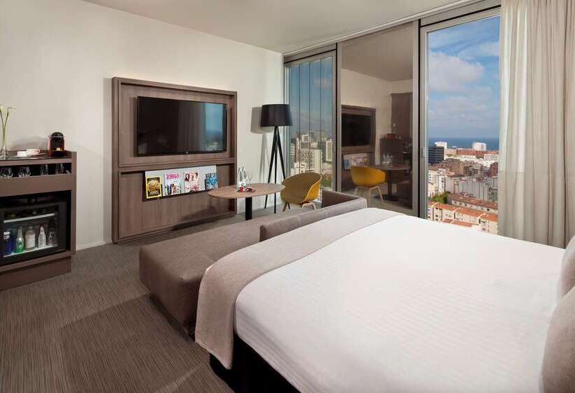 Отель Melia Barcelona Sky 4 Sup