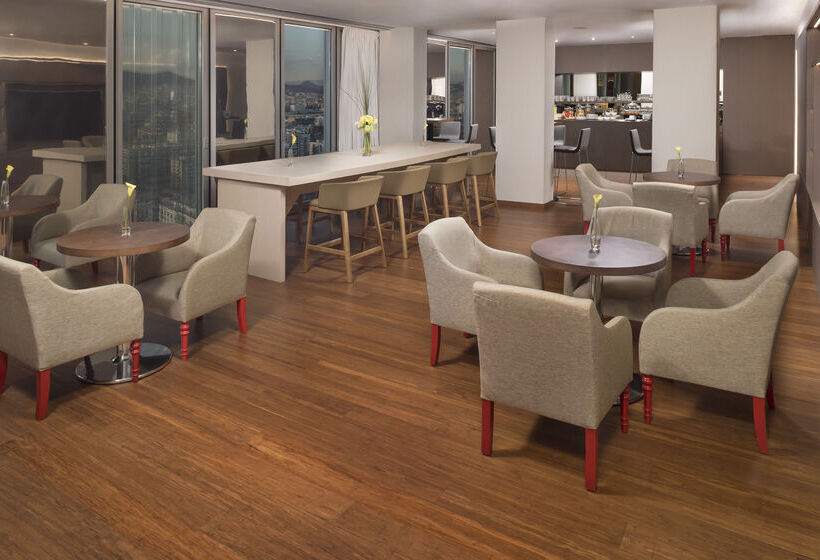 בית מלון כפרי Melia Barcelona Sky 4 Sup