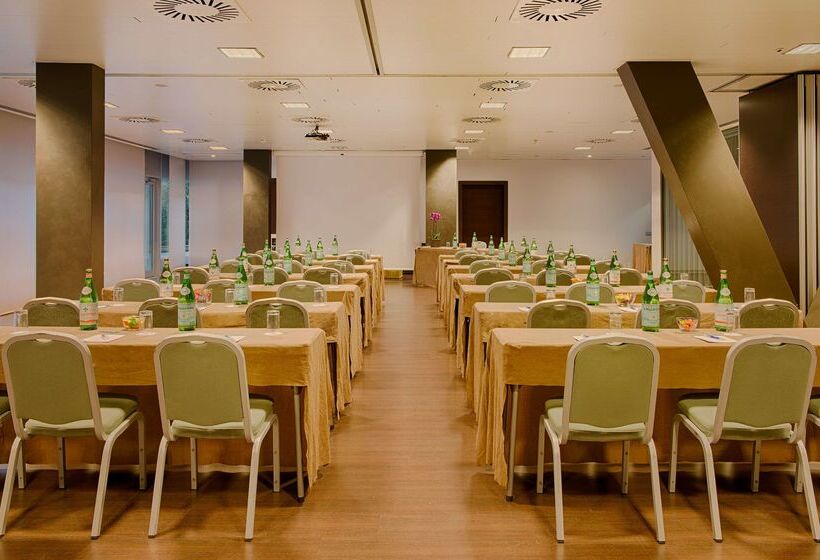 ホテル NH Orio Al Serio