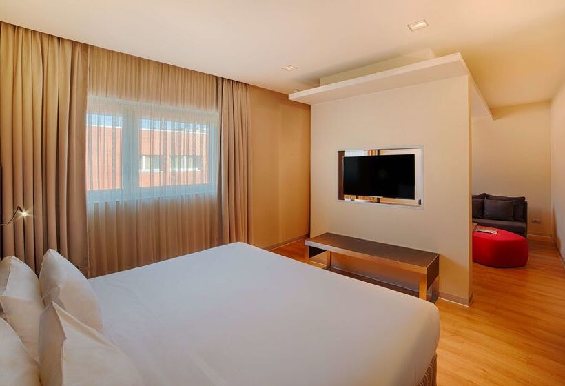 ホテル NH Orio Al Serio