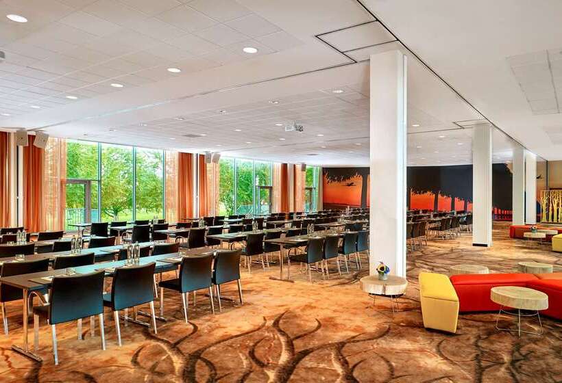 فندق Park Plaza Amsterdam Airport