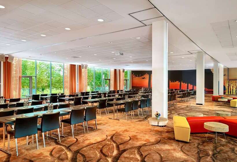 فندق Park Plaza Amsterdam Airport