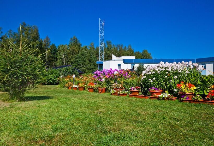 Отель Petro Sport