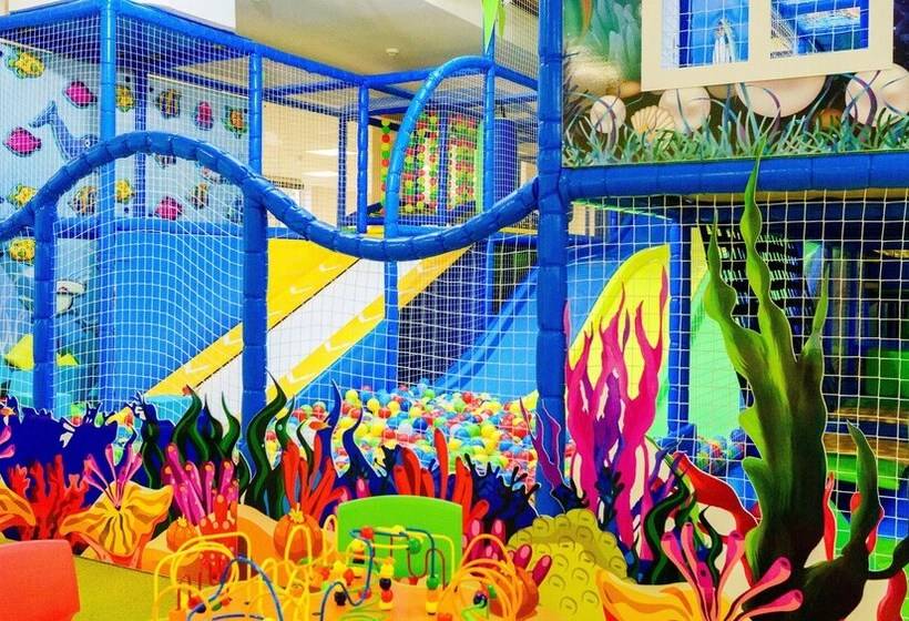 Отель Petro Sport