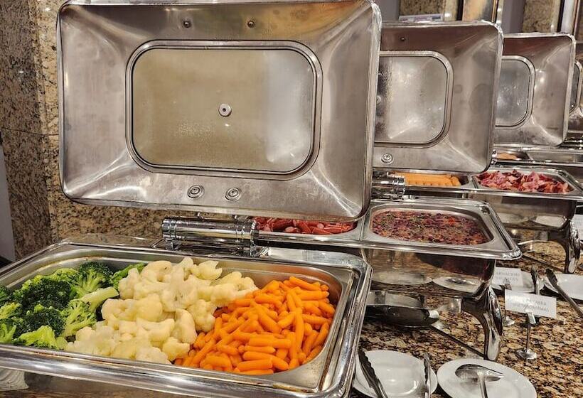 ホテル Piatra Mare