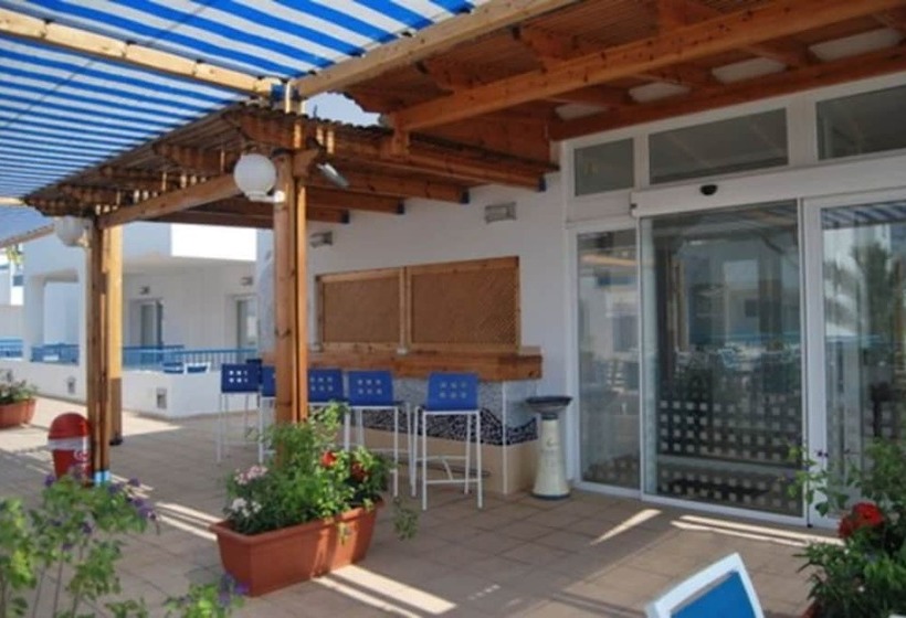 Отель Punta Del Cantal