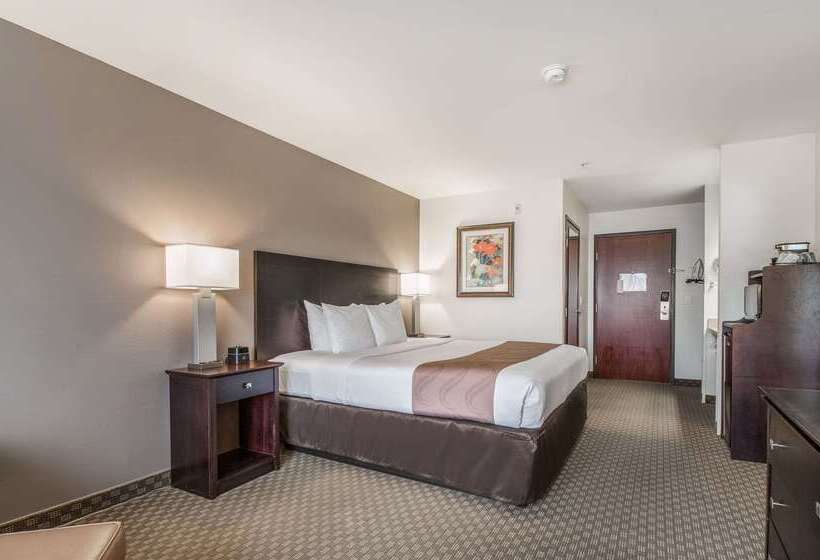 호텔 Quality Inn