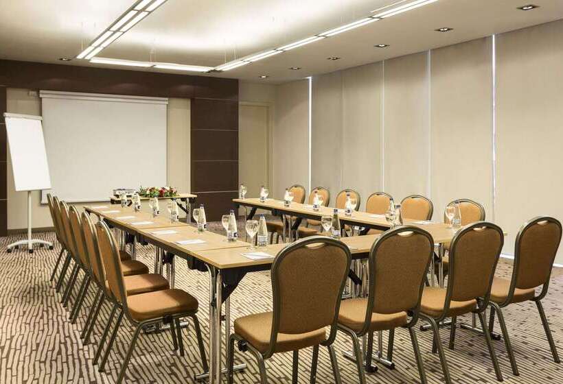 בית מלון כפרי Ramada Sibiu