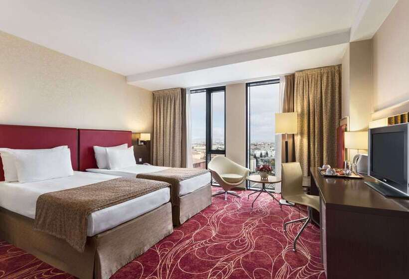 בית מלון כפרי Ramada Sibiu