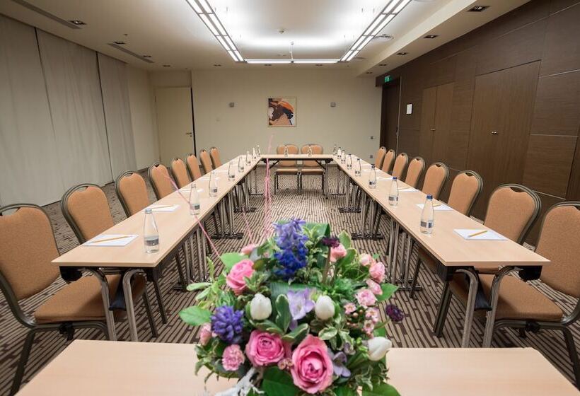 בית מלון כפרי Ramada Sibiu