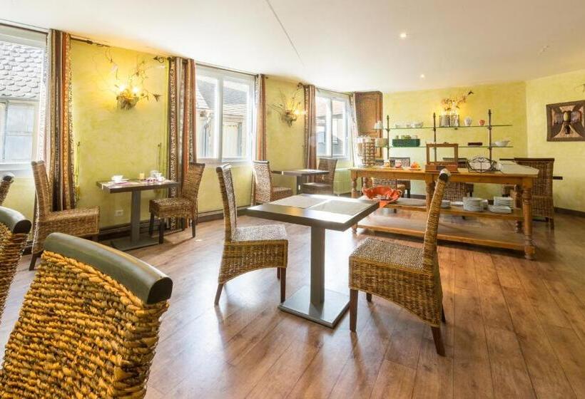 فندق Contact Hôtel Le Relais De Vellinus