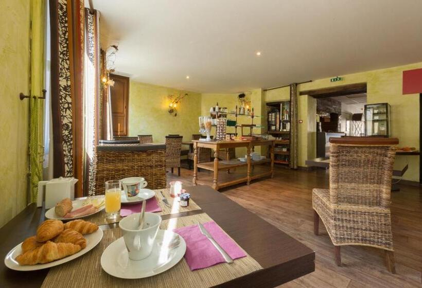 فندق Contact Hôtel Le Relais De Vellinus