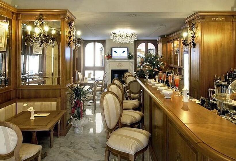 هتل Relais Dei Fiori