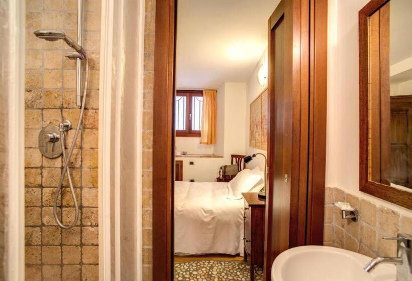 בית מלון כפרי Residenza Domizia