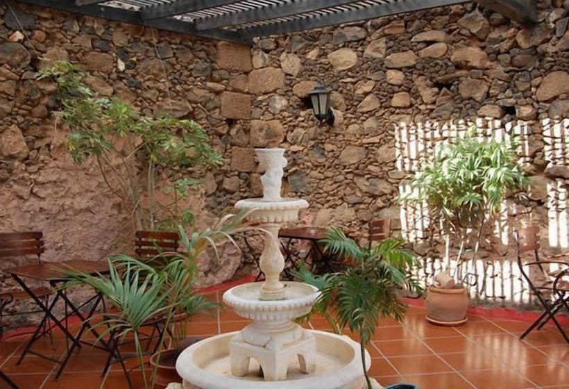 乡村酒店  Casa De Hilario