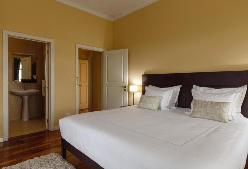 فندق ريفى Glicínia Boutique