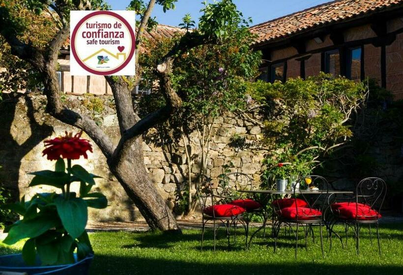 乡村酒店  Posada Santa Maria La Real