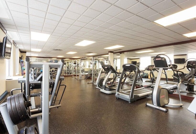 Sandman Hotel & Suites Winnipeg Airport