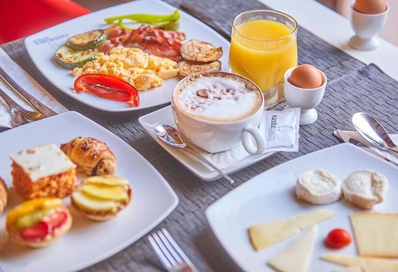 Santa Clara Urban Hotel & Spa