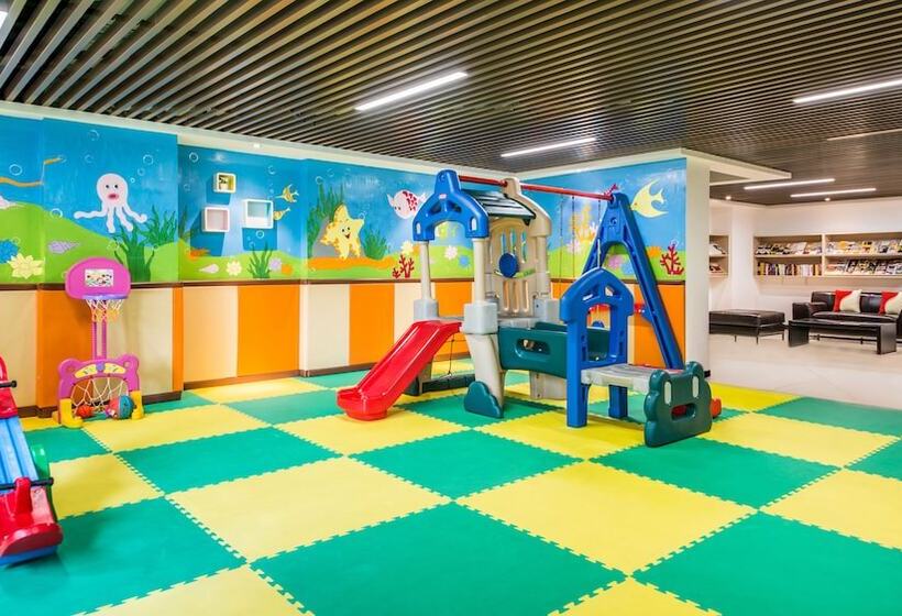 Отель Springdale Serviced Residence