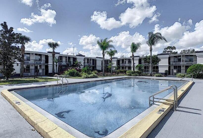 فندق Stayable Orlando At Florida Mall