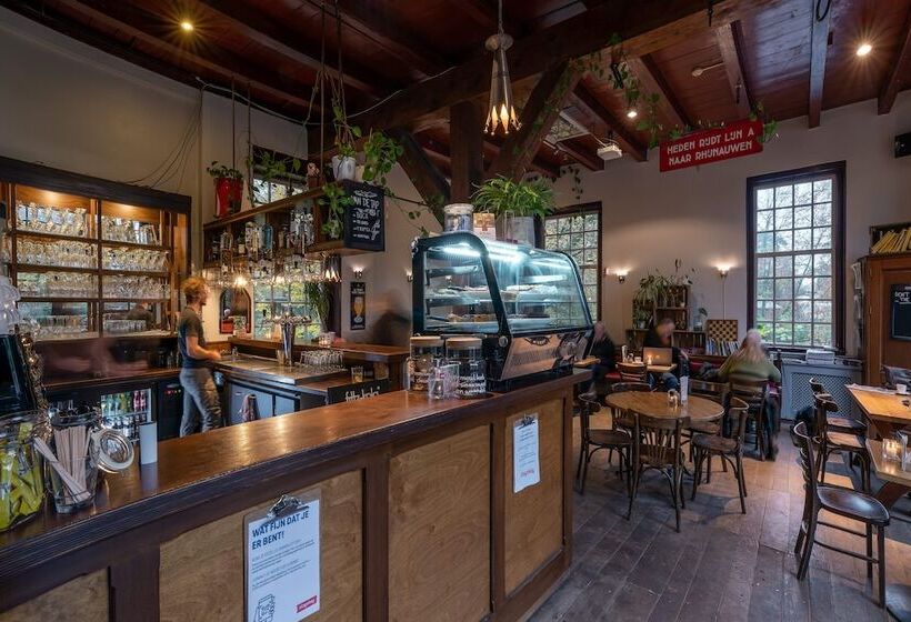 هتل Stayokay Hostel Utrecht   Bunnik