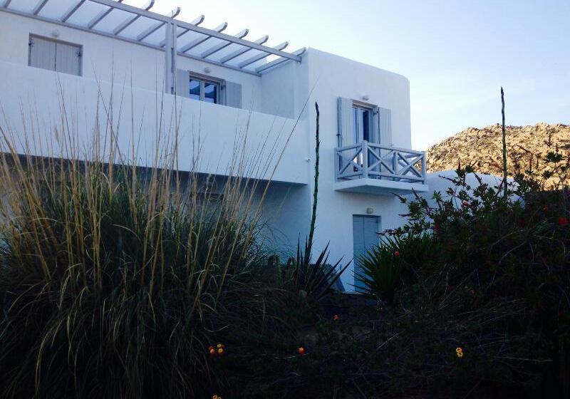 בית מלון כפרי Sunrise Beach Mykonos   A Myconian Collection