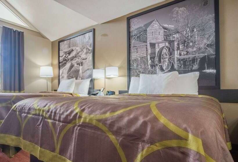 酒店 Super 8 By Wyndham Downtown Gatlinburg At Convention Center