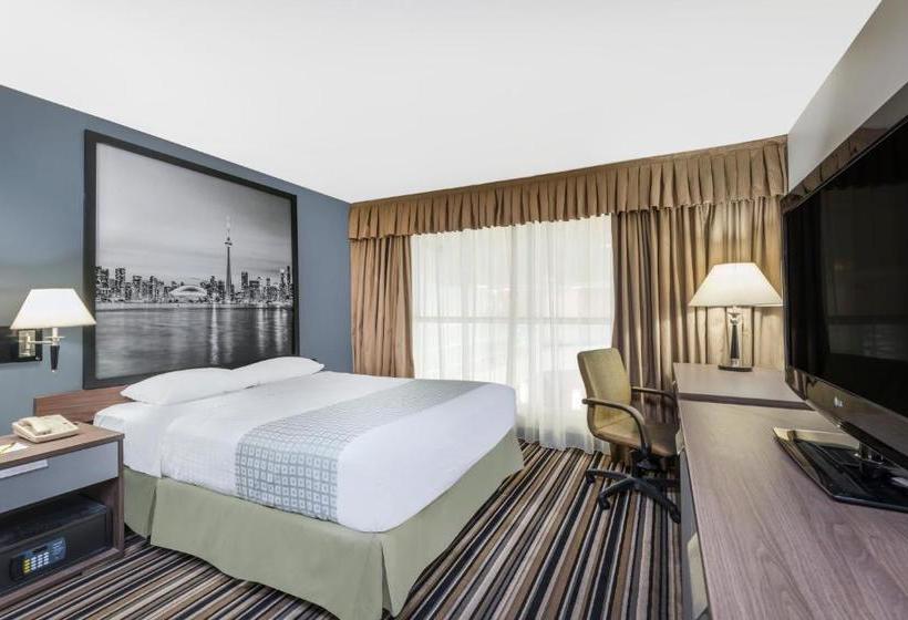 ホテル Super 8 By Wyndham Downtown Toronto
