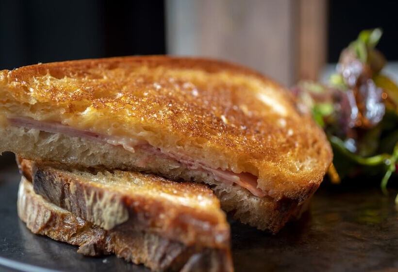 בית מלון כפרי The Fleet