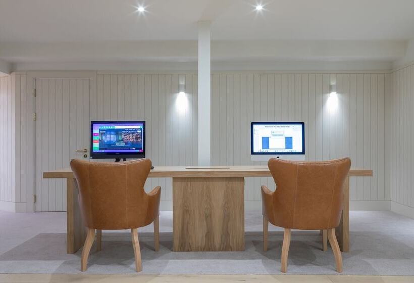 בית מלון כפרי The Fleet