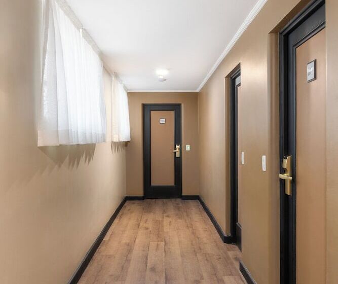 ホテル Delplaza Timbiras São Paulo