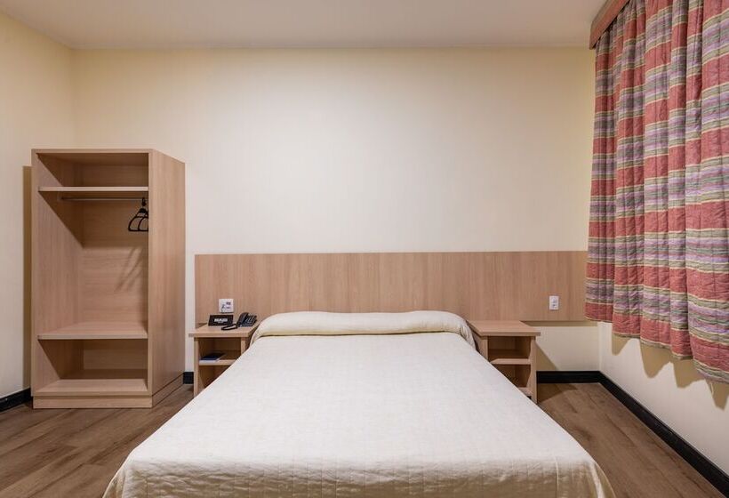 ホテル Delplaza Timbiras São Paulo