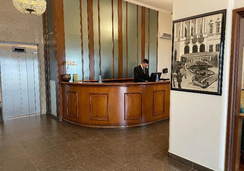 ホテル Delplaza Timbiras São Paulo